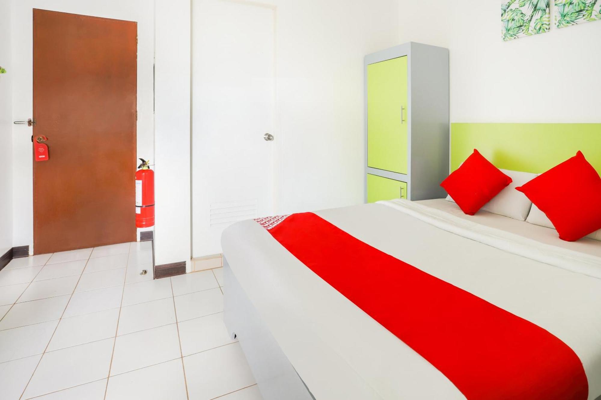 Oyo 210 Apple Tree Suites Cebú Exterior foto